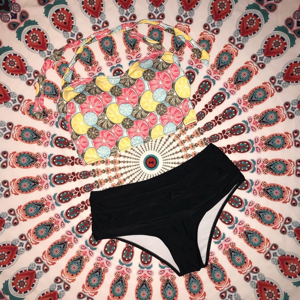 NWT Cupshe medium High-waisted Bikini